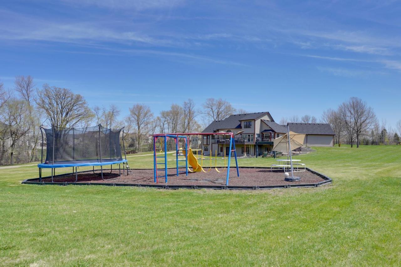 Expansive Shakopee Vacation Rental On 5 Acres! エクステリア 写真